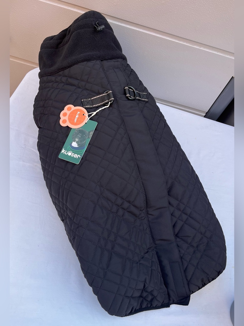 Kuoser Waterproof Dog Coat, Warm Reversible Dog Jacket with Leash Hole Soft Cozy
